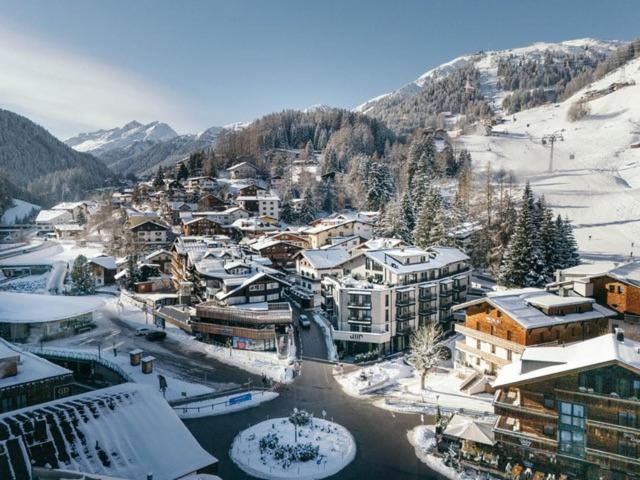 Hotel Ullrhaus 4*